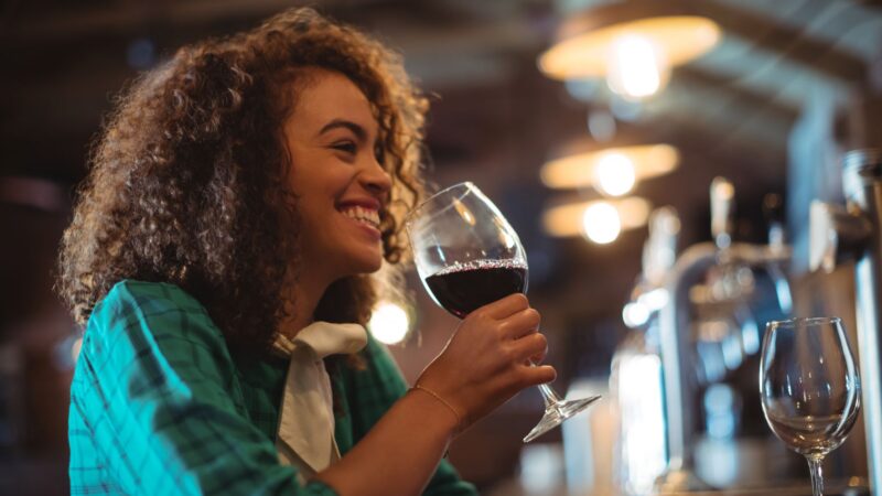 What to Look For in a Wine Bar